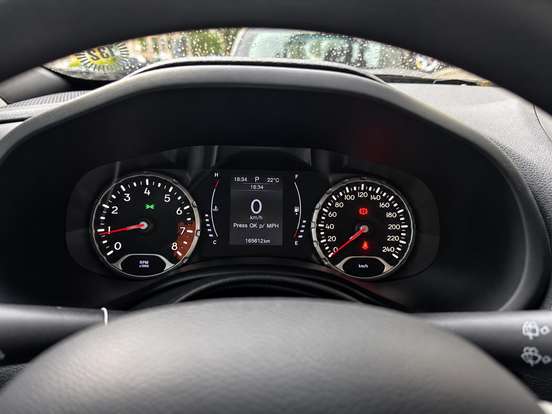 JEEP-RENEGADE-1.8 16V FLEX SPORT 4P AUTOMÁTICO JEEP-RENEGADE-2019