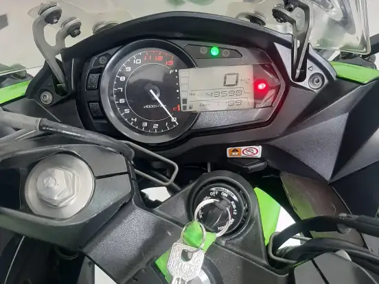 KAWASAKI-NINJA 1000 KAWASAKI-NINJA 1000-2011