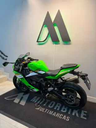 KAWASAKI-NINJA ZX-4RR KAWASAKI-NINJA ZX-4RR-2025