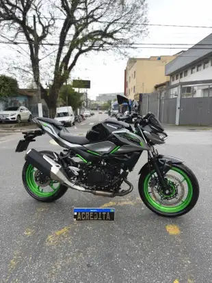 KAWASAKI-Z500 SE-2025