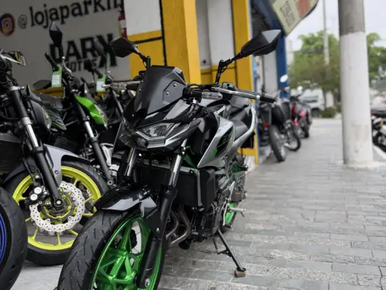 KAWASAKI-Z500 SE KAWASAKI-Z500 SE-2025