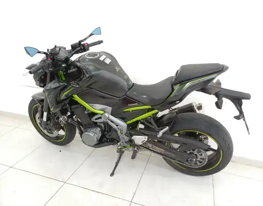 KAWASAKI-Z900-2019