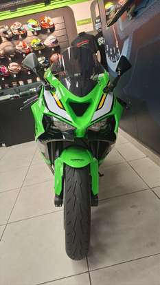 KAWASAKI-NINJA ZX-6R-2025