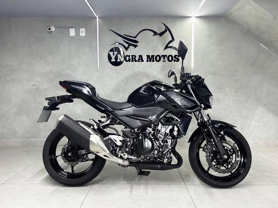 KAWASAKI Z400 