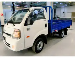 KIA BONGO 2.5 TD DIESEL STD CS 4x4 MANUAL KIA BONGO 2.5 TD DIESEL STD CS 4x4 MANUAL
