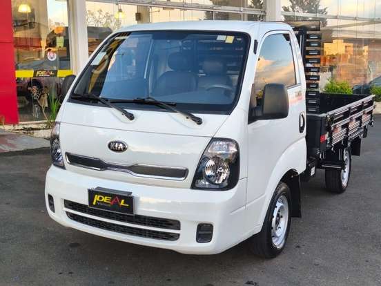 KIA-BONGO-2021