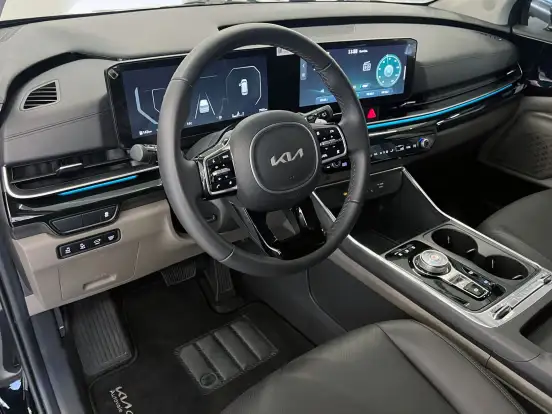 KIA-CARNIVAL-2024