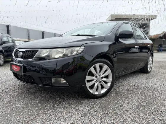 KIA CERATO 1.6 SX3 16V GASOLINA 4P AUTOMÁTICO