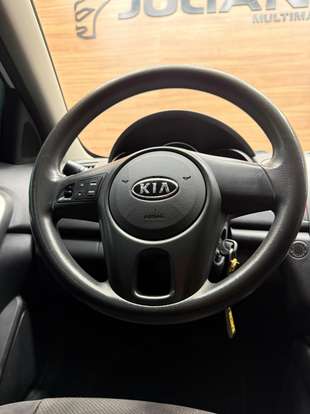 KIA-CERATO-1.6 SEDAN 16V GASOLINA 4P MANUAL KIA-CERATO-2011