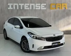 KIA CERATO 1.6 SX 16V FLEX 4P AUTOMÁTICO KIA CERATO 1.6 SX 16V FLEX 4P AUTOMÁTICO