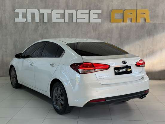KIA-CERATO-2018