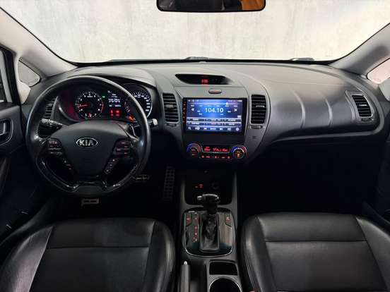 KIA-CERATO-1.6 SX 16V FLEX 4P AUTOMÁTICO KIA-CERATO-2018