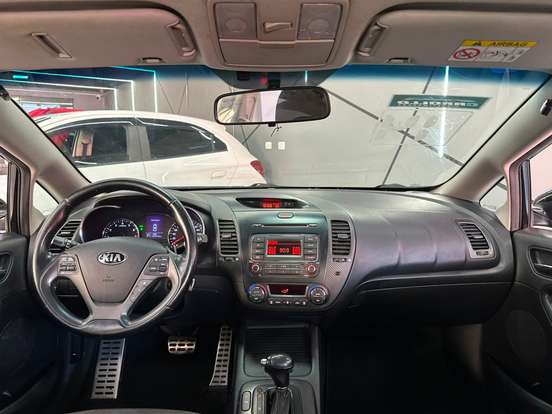 KIA-CERATO-1.6 SX 16V FLEX 4P AUTOMÁTICO KIA-CERATO-2013