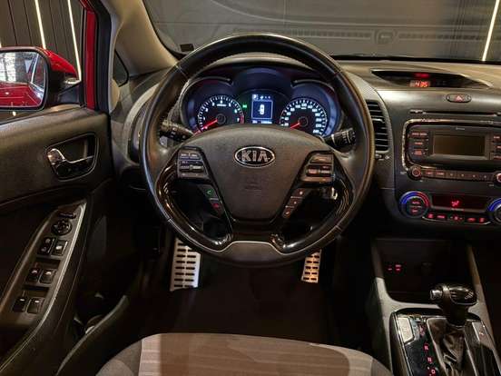 KIA-CERATO-1.6 SX 16V FLEX 4P AUTOMÁTICO KIA-CERATO-2019