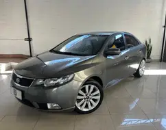 KIA CERATO 1.6 SX3 16V GASOLINA 4P AUTOMÁTICO KIA CERATO 1.6 SX3 16V GASOLINA 4P AUTOMÁTICO