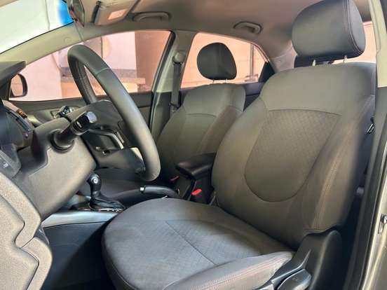 KIA-CERATO-2012