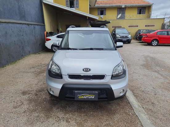 KIA-SOUL-2010