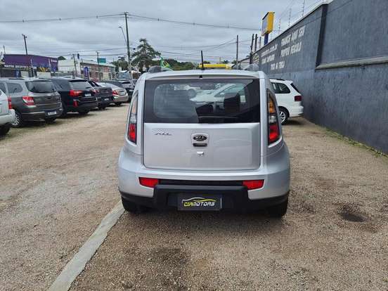 KIA-SOUL-2010