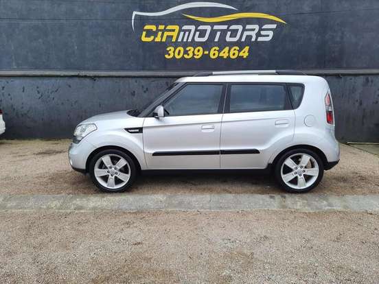 KIA-SOUL-2010