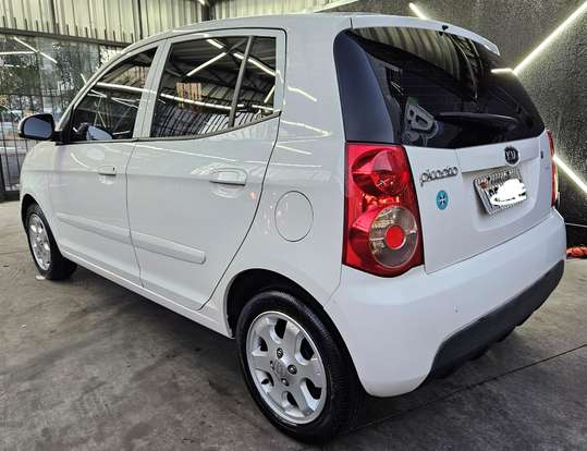 KIA-PICANTO-2010