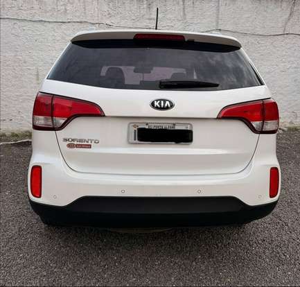 KIA-SORENTO-2014