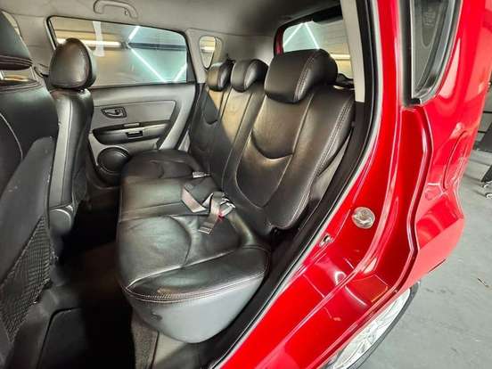 KIA-SOUL-1.6 U.153 16V GASOLINA 4P AUTOMÁTICO KIA-SOUL-2010