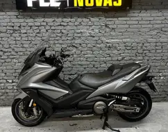 KYMCO AK 550i KYMCO AK 550i