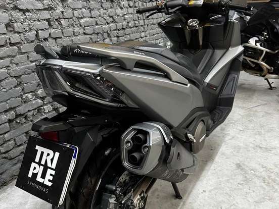 KYMCO-AK 550i KYMCO-AK 550i-2021