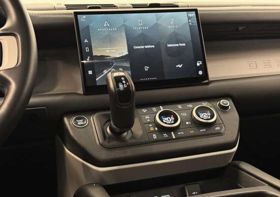 LAND ROVER-DEFENDER-2022