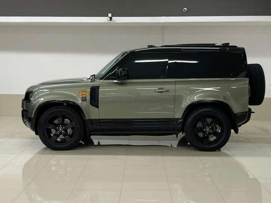 LAND ROVER-DEFENDER-2025