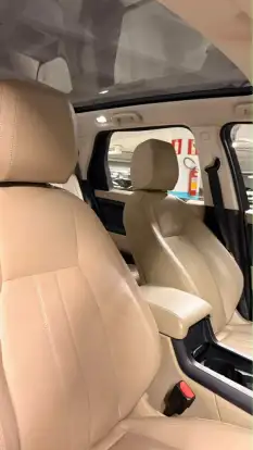 LAND ROVER-DISCOVERY SPORT-2018
