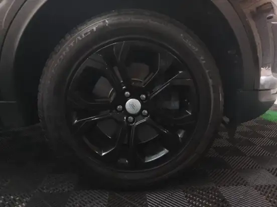 LAND ROVER-DISCOVERY SPORT-2020