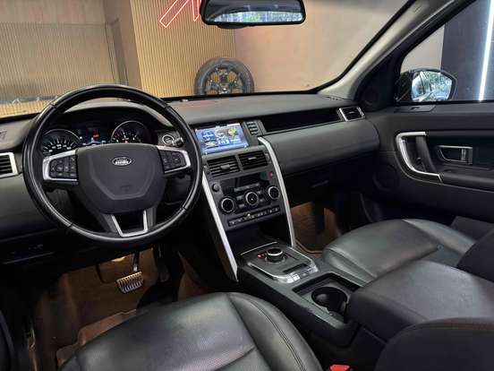 LAND ROVER-DISCOVERY SPORT-2018