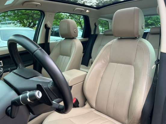 LAND ROVER-DISCOVERY SPORT-2018
