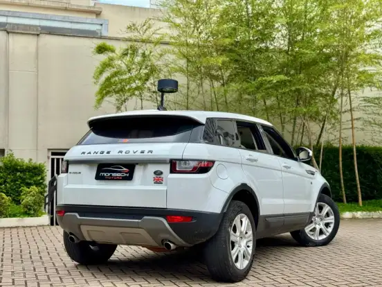LAND ROVER-RANGE ROVER EVOQUE-2.0 16V TD4 TURBO DIESEL SE 4WD 4P AUTOMÁTICO LAND ROVER-RANGE ROVER EVOQUE-2018