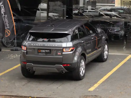 LAND ROVER-RANGE ROVER EVOQUE-2.0 SE 4WD 16V FLEX 4P AUTOMÁTICO LAND ROVER-RANGE ROVER EVOQUE-2018
