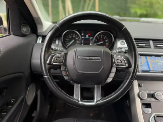 LAND ROVER-RANGE ROVER EVOQUE-2.0 SE 4WD 16V GASOLINA 4P AUTOMÁTICO LAND ROVER-RANGE ROVER EVOQUE-2017