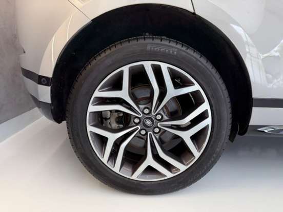 LAND ROVER-RANGE ROVER EVOQUE-2.0 P250 FLEX R-DYNAMIC SE AWD AUTOMÁTICO LAND ROVER-RANGE ROVER EVOQUE-2020