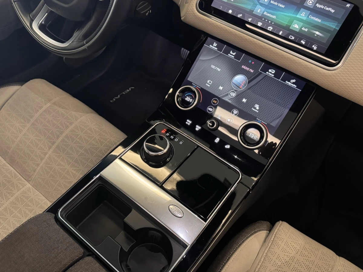 Land Rover Range Rover Velar — foto 17