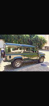 LAND ROVER-DEFENDER-2009