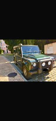 LAND ROVER-DEFENDER-2009