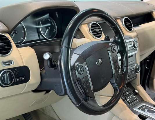 LAND ROVER-DISCOVERY 4-3.0 SE 4X4 V6 24V BI-TURBO DIESEL 4P AUTOMÁTICO LAND ROVER-DISCOVERY 4-2014