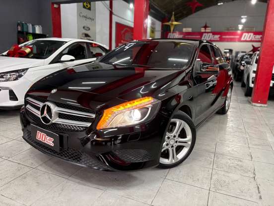 MERCEDES-BENZ-A 200-2013