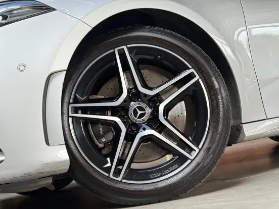 MERCEDES-BENZ-A 250-2.0 CGI GASOLINA LAUNCH EDITION 7G-DCT MERCEDES-BENZ-A 250-2018
