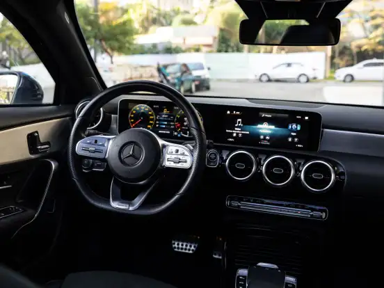 MERCEDES-BENZ-A 35 AMG-2.0 CGI GASOLINA SEDAN 4MATIC 7G-DCT MERCEDES-BENZ-A 35 AMG-2020