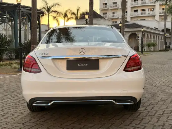 MERCEDES-BENZ-C 180-1.6 CGI AVANTGARDE 16V TURBO GASOLINA 4P AUTOMÁTICO MERCEDES-BENZ-C 180-2015