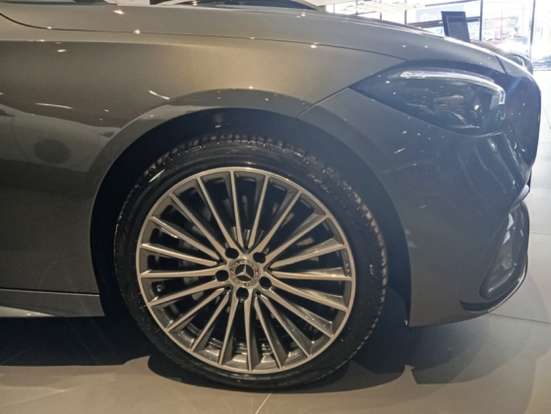 MERCEDES-BENZ-C 200-2025
