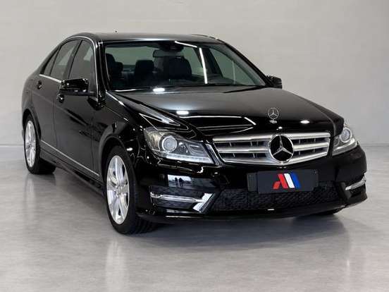 MERCEDES-BENZ-C 200-1.8 CGI AVANTGARDE 16V GASOLINA 4P AUTOMÁTICO MERCEDES-BENZ-C 200-2013