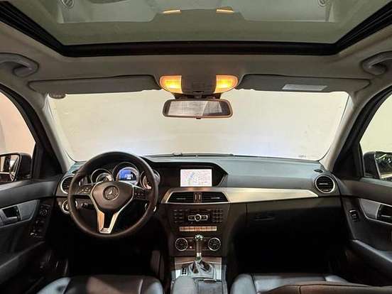 MERCEDES-BENZ-C 200-1.8 CGI AVANTGARDE 16V GASOLINA 4P AUTOMÁTICO MERCEDES-BENZ-C 200-2013
