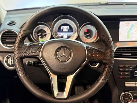 MERCEDES-BENZ-C 200-1.8 CGI AVANTGARDE 16V GASOLINA 4P AUTOMÁTICO MERCEDES-BENZ-C 200-2013